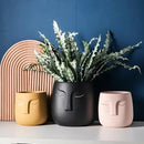 Vaso de Cerâmica Rosto Abstrato (Sleeping Face) - Loja do Jardinista