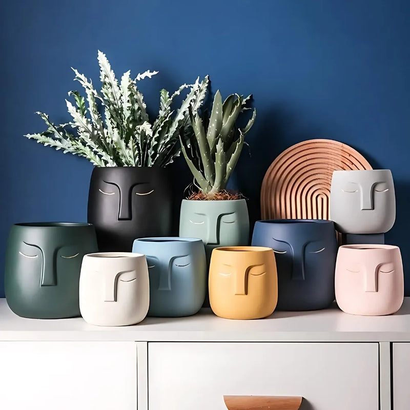 Vaso de Cerâmica Rosto Abstrato (Sleeping Face) - Loja do Jardinista